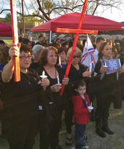 Assyrians in Phoenix, Arizona protest Islamic State treatment of Assyrians in Syria. (AINA)