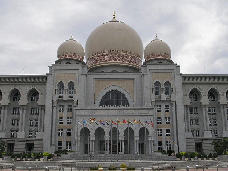 Christian Lawyer in Malaysia Loses Appeal to Practice in ...