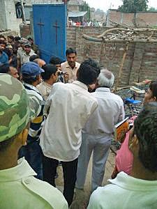 Hindu extremists disrupted worship at Mahanaim Church in Bihar state on March 19. (Global Christian News)