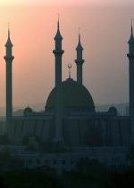 National Mosque in Abuja, Nigeria. (Wikipedia)