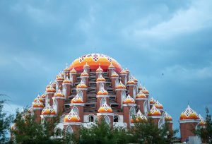 The 99 Dome Mosque in Makasar, South Sulawesi Province, Indonesia. (Government of Republic of Indonesia, public domain)