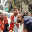 Hindu extremists confront church members in Raipur, India on March 9, 2025. (Morning Star News screenshot)