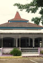 Nurul Huda Mosque in Cidahu, Kuningan, West Java Province, Indonesia. (Syam Ciremai, Creative Commons)
