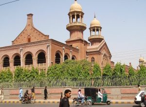 Lahore High Court, Pakistan. (Raki_Man, Creative Commons) 