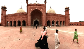 Badshahi Mosque in Lahore, Pakistan. (Screenshot from YouTube)