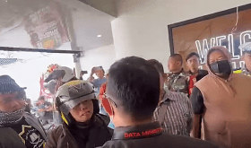 Muslims stop Prosperous Mission Church (GMS) service in Panggungharjo village, Bantul Regency, Special Capital Region of Yogyakarta, Indonesia on May 24, 2026. (Screenshot from video on Facebook)